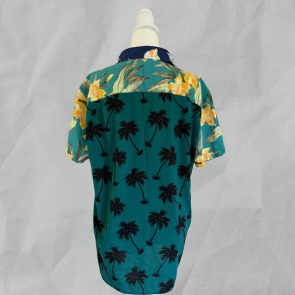 American Eagle Men's Shirt Tropical Floral Button Down Short Sleeve Size LG - Picture 2 of 8